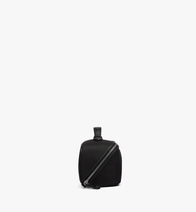 Beauty case Ottomar in Econyl® e pelle Beauty case Ottomar in Econyl® e pelle