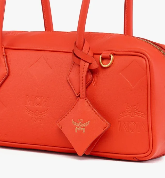 Borsa a tracolla Aren East West in pelle Maxi Monogram Borsa a tracolla Aren East West in pelle Maxi Monogram