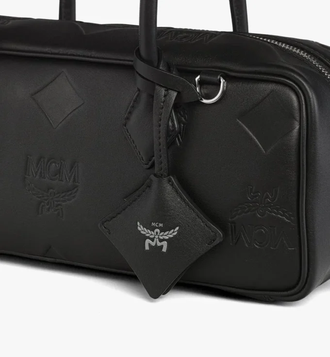 Borsa a tracolla Aren East West in pelle Maxi Monogram Borsa a tracolla Aren East West in pelle Maxi Monogram