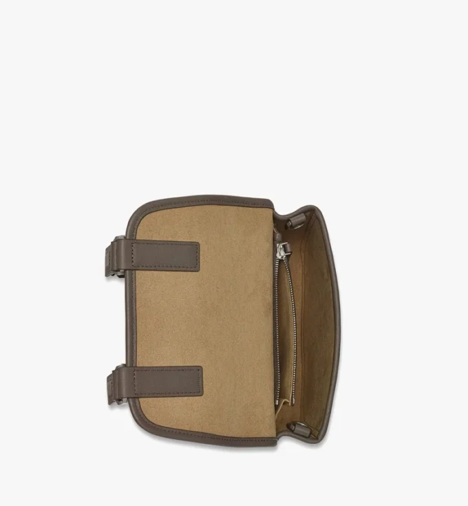 Borsa a tracolla Aren in pelle con Maxi Monogram Borsa a tracolla Aren in pelle con Maxi Monogram