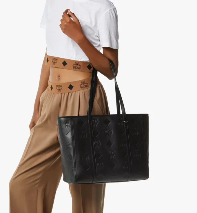 Borsa shopper Toni con chiusura superiore a zip in pelle con motivo Maxi Monogram Borsa shopper Toni con chiusura superiore a zip in pelle con motivo Maxi Monogram