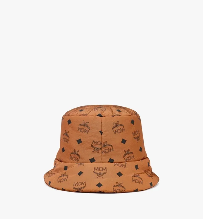 Cappello a secchiello imbottito in Econyl® con stampa Monogram