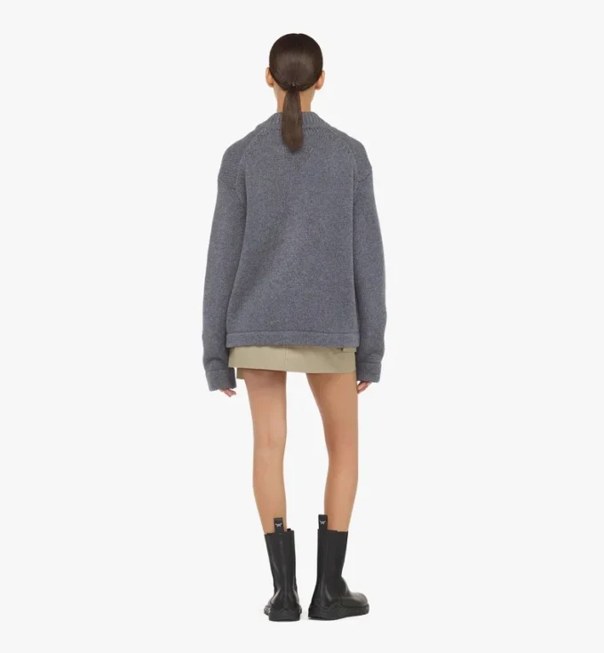Cardigan con zip in lana e cashmere riciclato Cardigan con zip in lana e cashmere riciclato