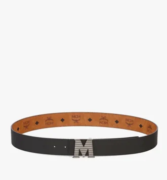 Cintura Claus con fibbia a “M” scanalata da 1,5″ in pelle martellata Cintura Claus con fibbia a “M” scanalata da 1,5″ in pelle martellata