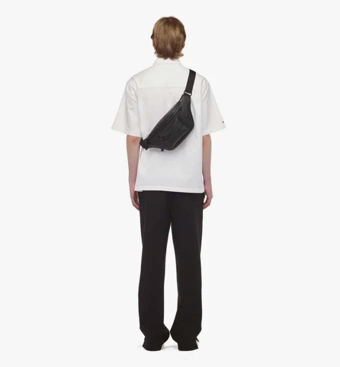 Fursten Belt Bag in pelle Maxi Monogram Fursten Belt Bag in pelle Maxi Monogram