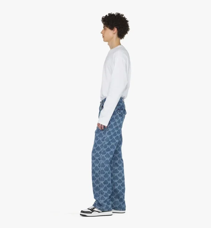 Jeans in denim with Lauretos monogram Jeans in denim with Lauretos monogram