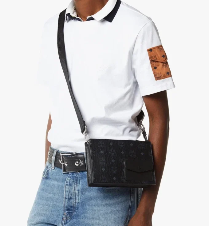 Pochette a tracolla Aren Crossbody in Visetos