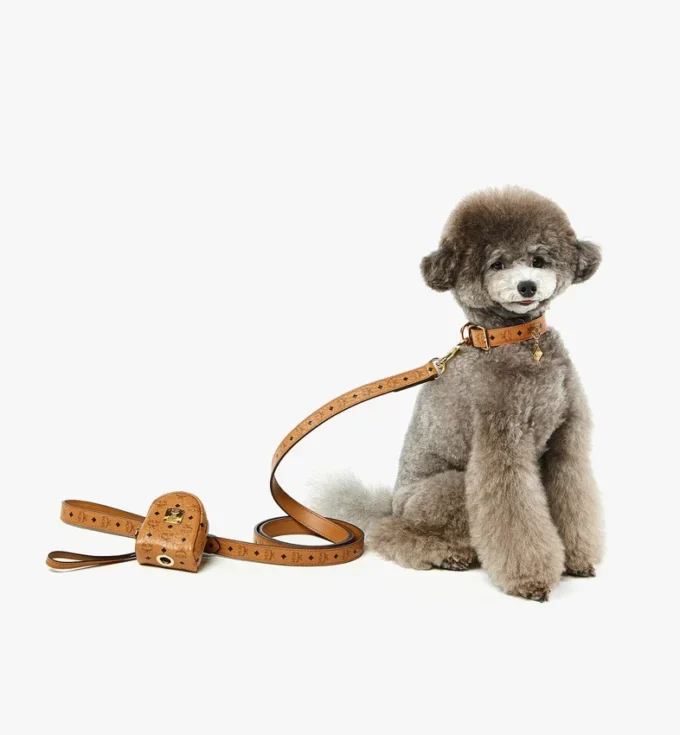 Portasacchetti per animali da polso in pelle con stampa Monogram