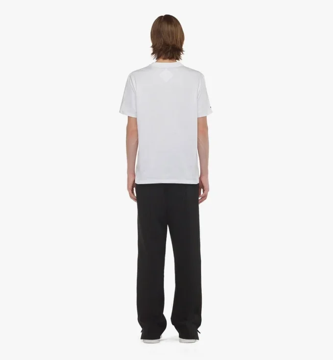 T-shirt con stampa del logo Laurel in cotone biologico T-shirt con stampa del logo Laurel in cotone biologico