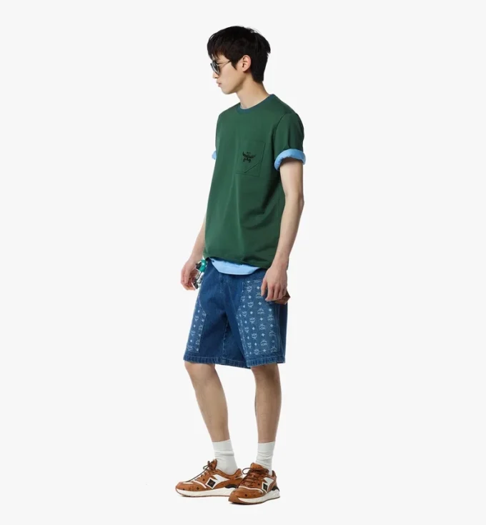 T-shirt Essential con tasca e logo in cotone biologico